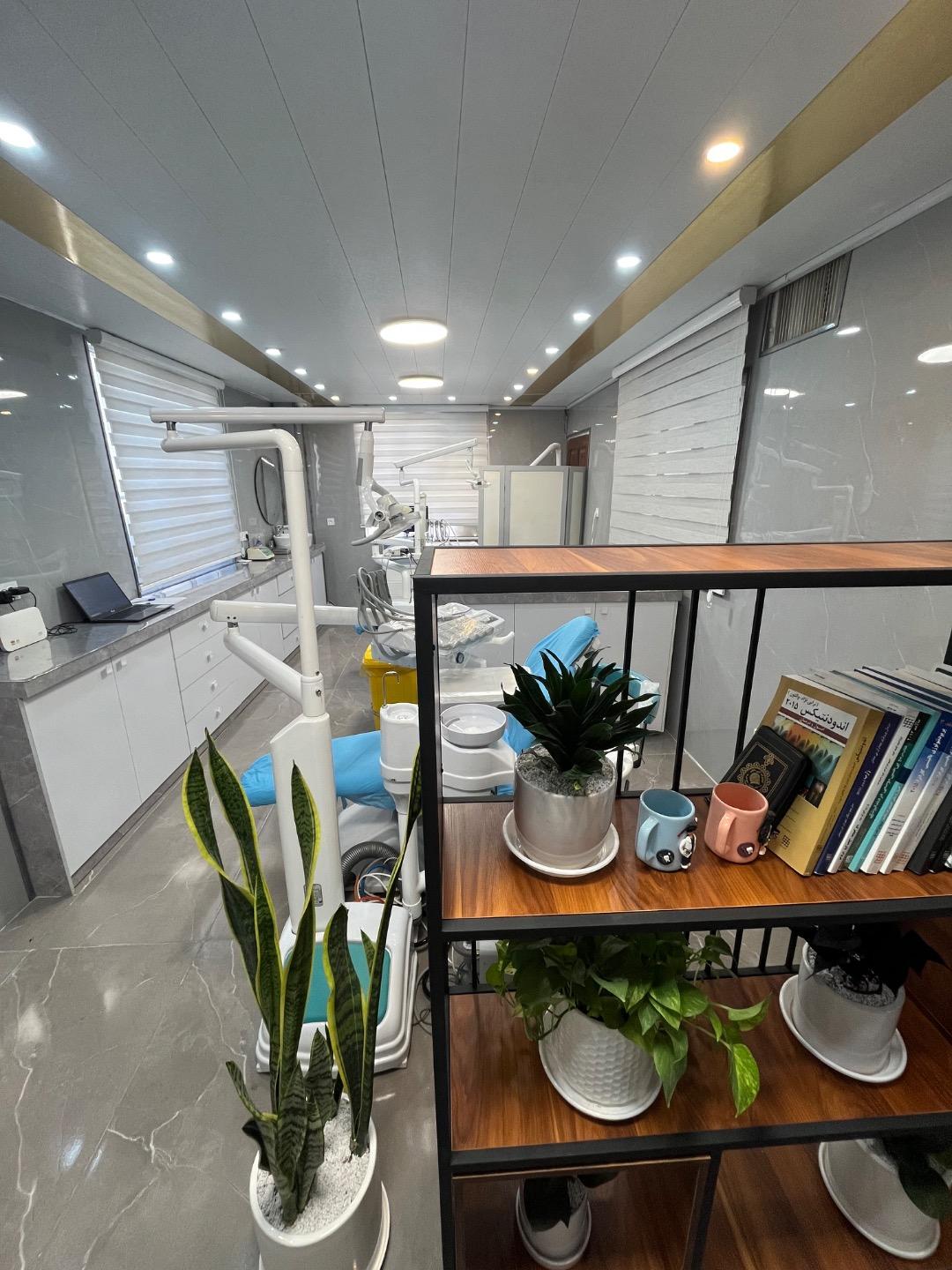 عکس دندانپزشکی دکتر پورخنجر و دکتر رحیمی 