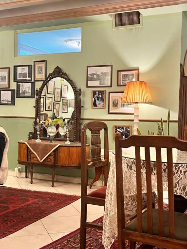 عکس کافه کتاب اثر