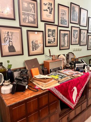 عکس کافه کتاب اثر