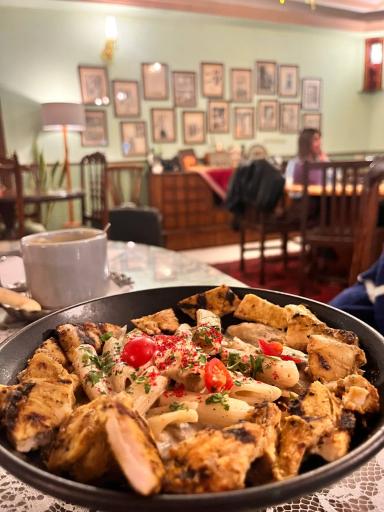 عکس کافه کتاب اثر