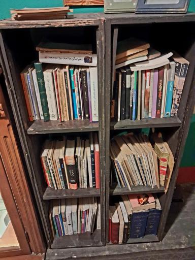 عکس کافه کتاب اثر