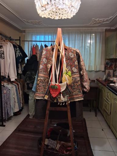 عکس کافه کتاب اثر