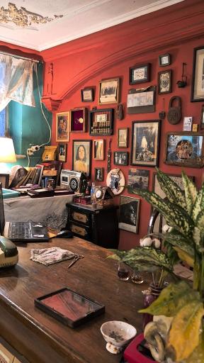 عکس کافه کتاب اثر