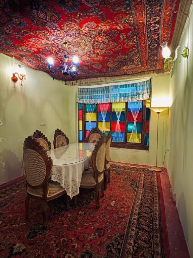 عکس کافه کتاب اثر