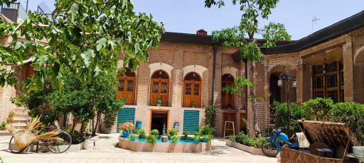 عکس خانه تاریخی و اقامتگاه نبوی