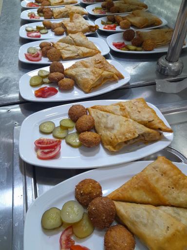 عکس فلافل سادات