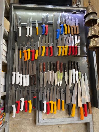 ابزار و چاقو فروشگاه حیدری