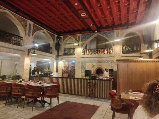 عکس رستوران سیزان