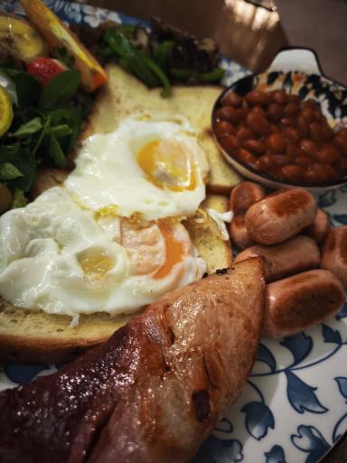 عکس عمارت هزار نقش