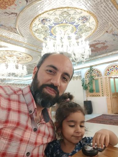 عکس عمارت هزار نقش