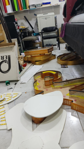 عکس تبلیغات زمردی