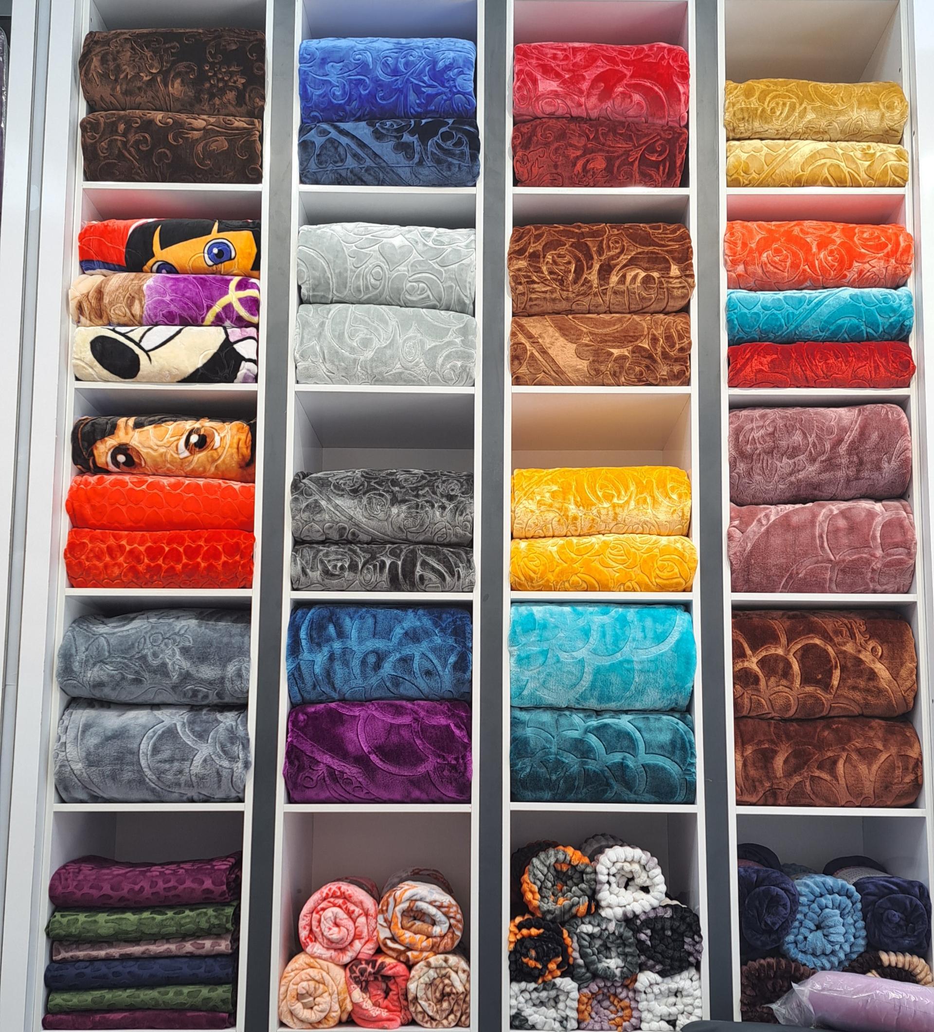 عکس تشک و کالای خواب کارن