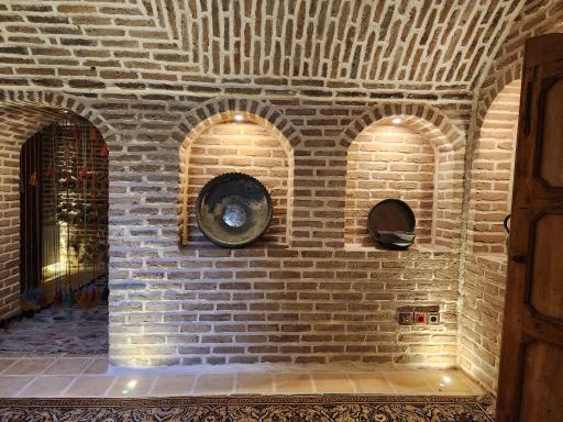 عکس خانه تاریخی و اقامتگاه نبوی