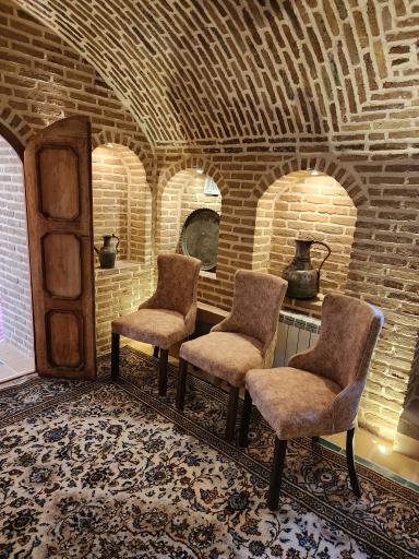 عکس خانه تاریخی و اقامتگاه نبوی