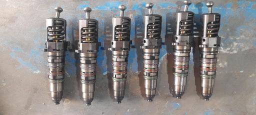 عکس تعمیر سوزن های برقی مهدی رضا زاده 