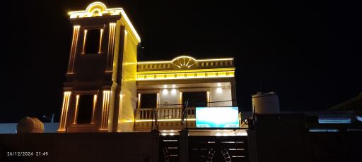 عکس دبيرستان پسرانه غيردولتی اوج