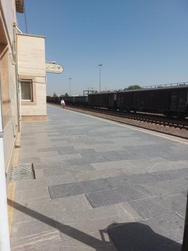 عکس ایستگاه راه آهن شهدای ورامین