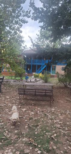 عکس اقامتگاه بومگردی تلارسر تخسم