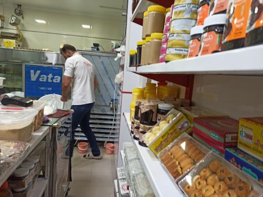 عکس لبنیات صبح هر روز