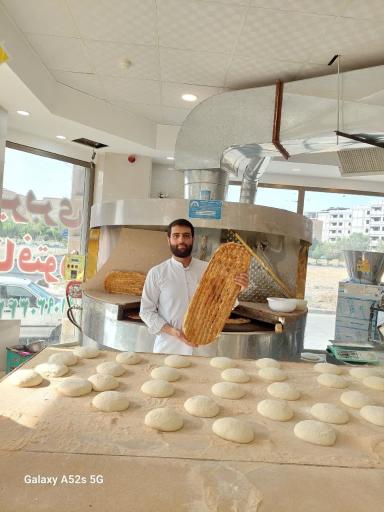 عکس نانوایی تافتون و بربری