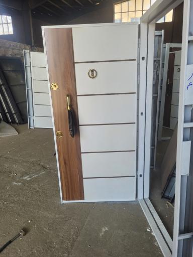 عکس کارخانه درب ضد سرقت پایتخت