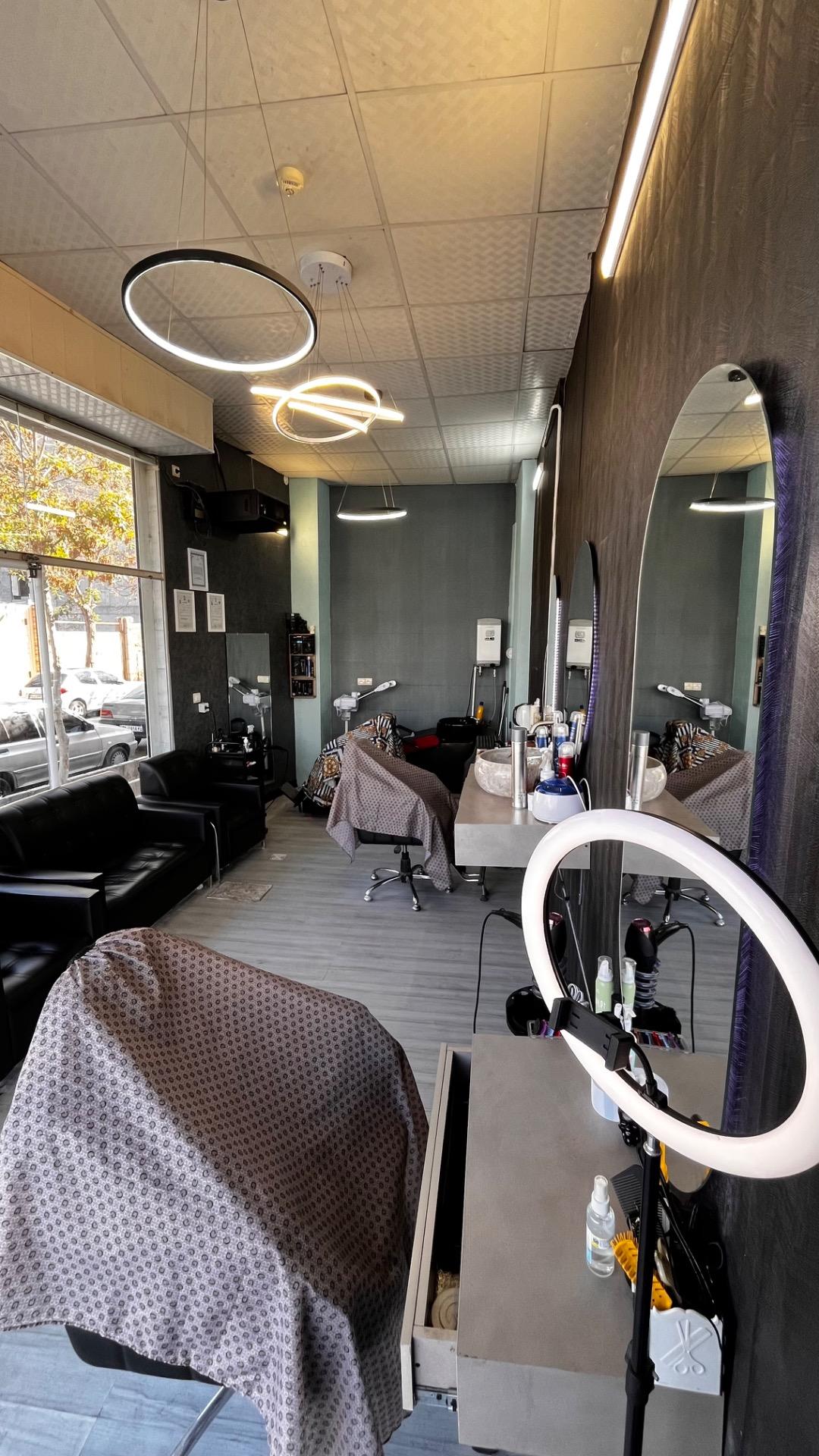 عکس آرایشگاه پیتاژ