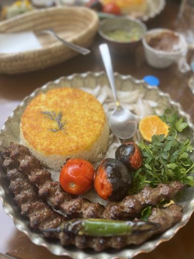 عکس عمارت گل بهاری (خانه پدری)