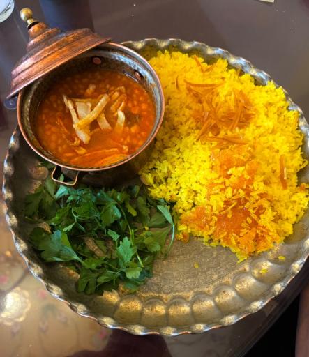 عکس عمارت گلبهاری