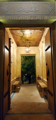 عکس عمارت گلبهاری