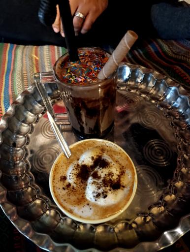 عکس کافه بوم لانژ