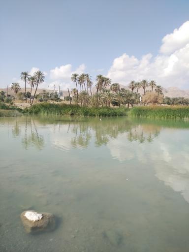 عکس دریاچه حاجی آباد