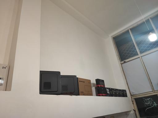 عکس فروشگاه سینما ۱۷