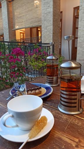 عکس عمارت گل بهاری (خانه پدری)