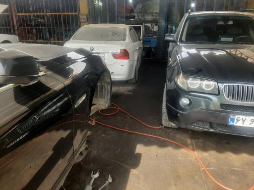 عکس تعمیرگاه گیربکس اتوماتیک امید