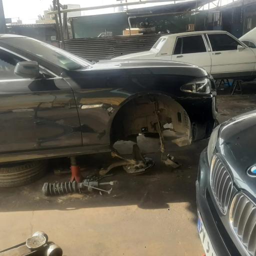 عکس تعمیرگاه گیربکس اتوماتیک امید