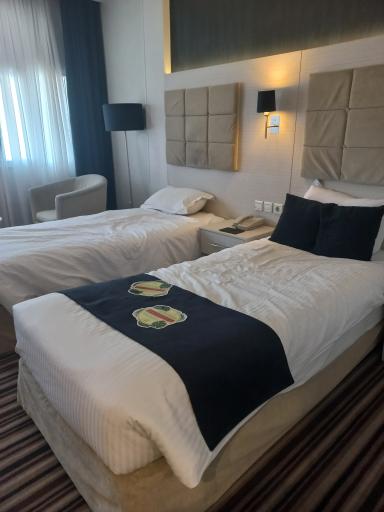 عکس هتل هویزه