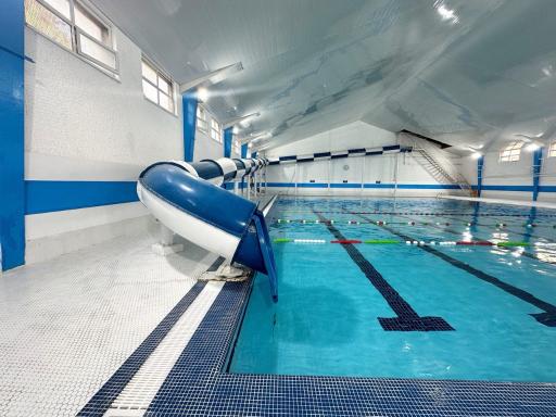 عکس استخر شهید انور