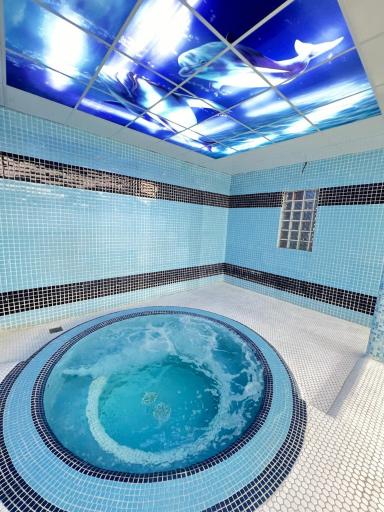 عکس استخر شهید انور