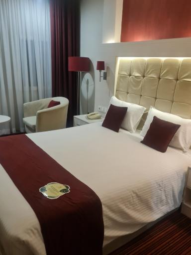 عکس هتل هویزه