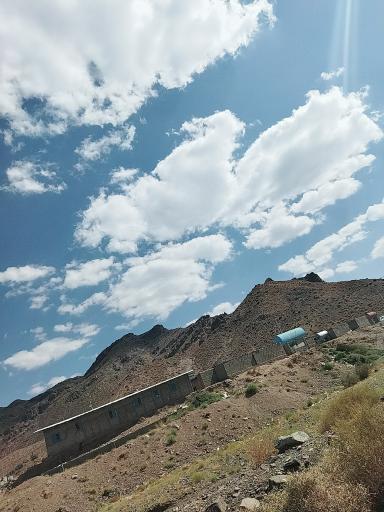 عکس چشمه آبگرم معدنی گور