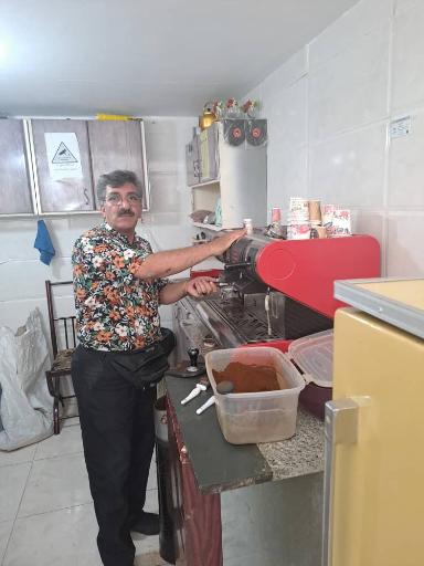 عکس کافی شاپ رضا