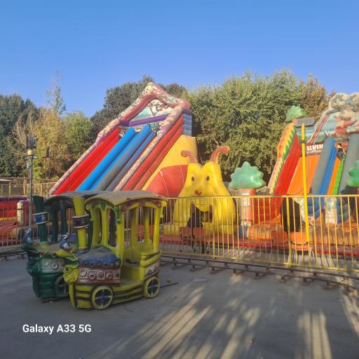 عکس شهربازی پارک زرین شهر