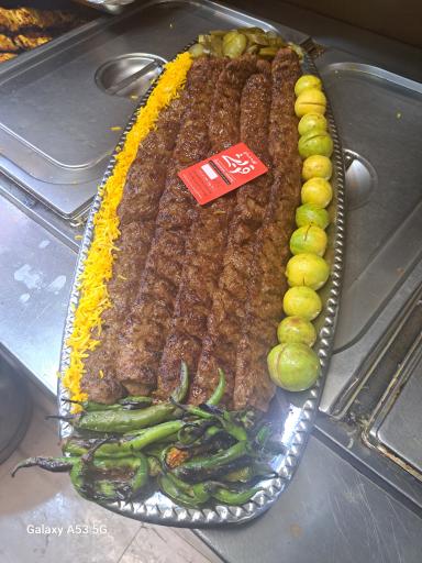 عکس تهیه غذا قریشی