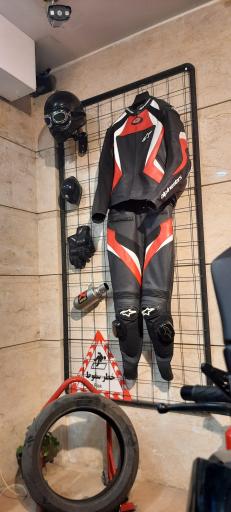 عکس کافه موتور بانی