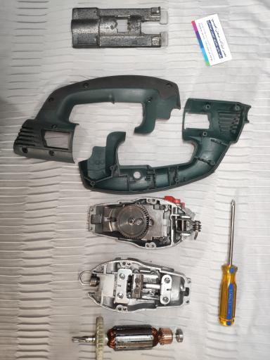 عکس تعمیر ابزارآلات صنعتی امین