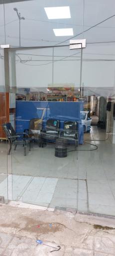 عکس برق الکترونیک خودرو رضا