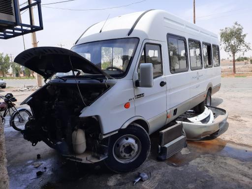 عکس تعمیرگاه و شارژ کولر مسعود زین العابدینی