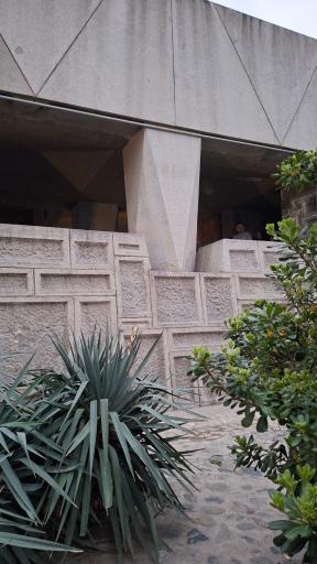 عکس موزه نادری