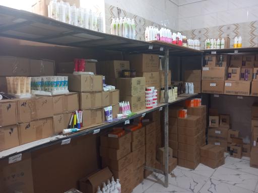 عکس پخش لوازم آرایشی و بهداشتی اهورا