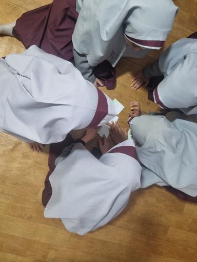 عکس ادبستان دخترانه آیین دانش 